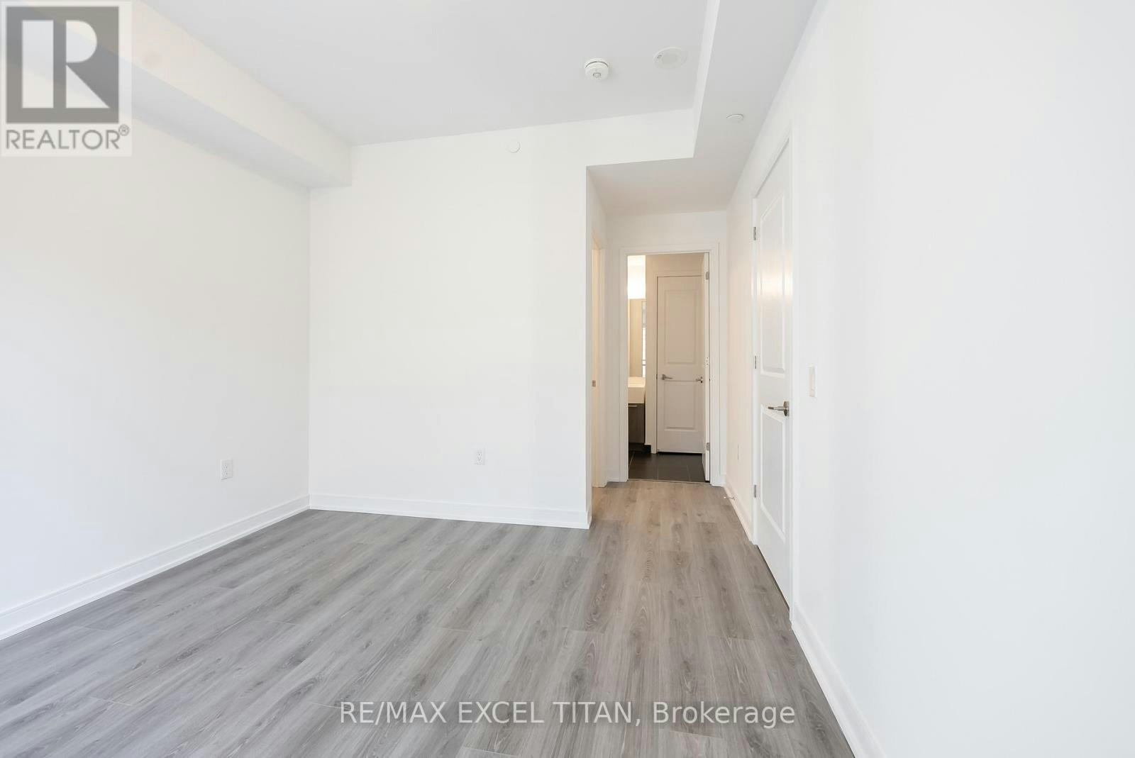 208-25 Neighbourhood Lane, Toronto, ON, M8Y 0C4 - 9