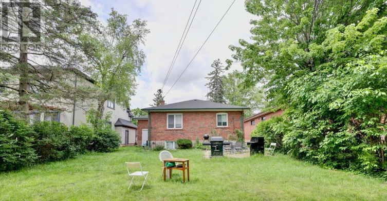 43 Firwood (Lower Crescent, Toronto, ON, M9B 2V9 - 21