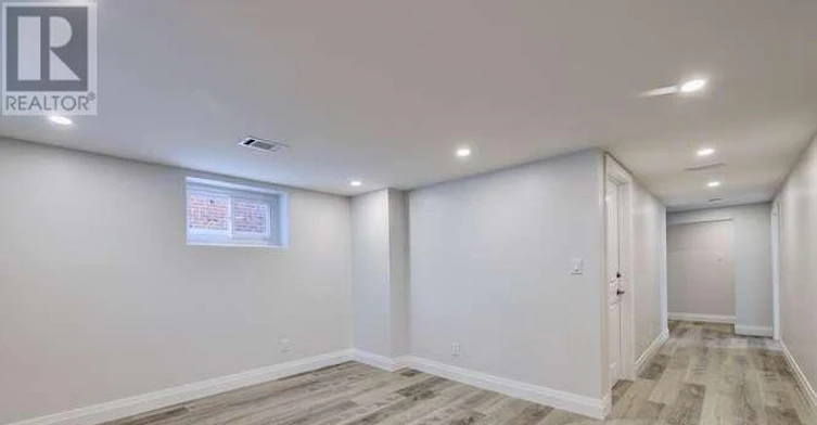 43 Firwood (Lower Crescent, Toronto, ON, M9B 2V9 - 6
