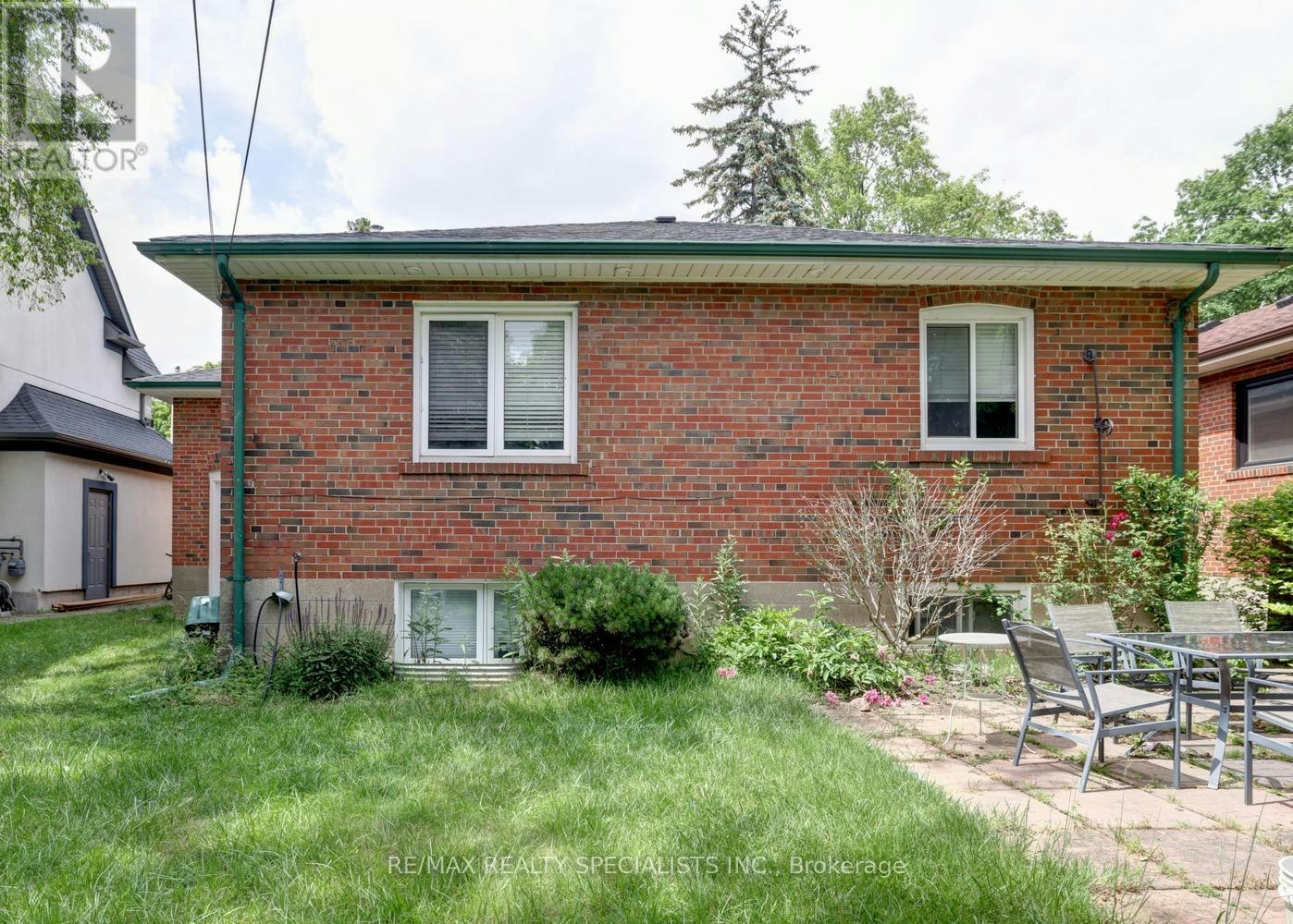 43 Firwood (Lower Crescent, Toronto, ON, M9B 2V9 - 19