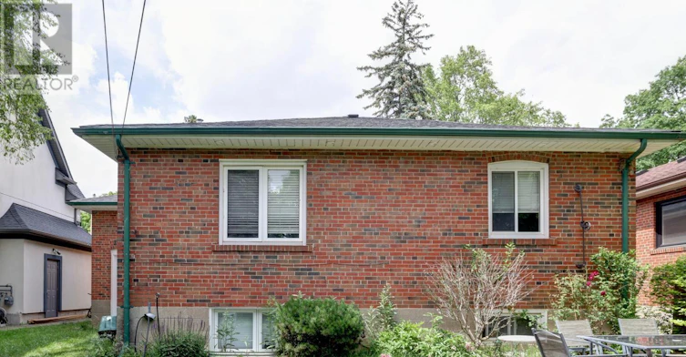 43 Firwood (Lower Crescent, Toronto, ON, M9B 2V9 - 19