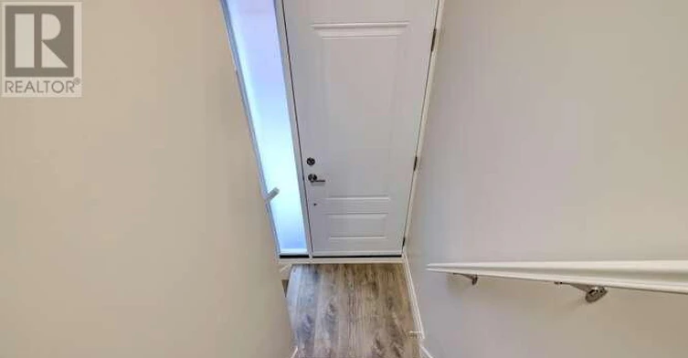 43 Firwood (Lower Crescent, Toronto, ON, M9B 2V9 - 4