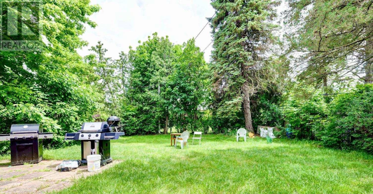43 Firwood (Lower Crescent, Toronto, ON, M9B 2V9 - 23