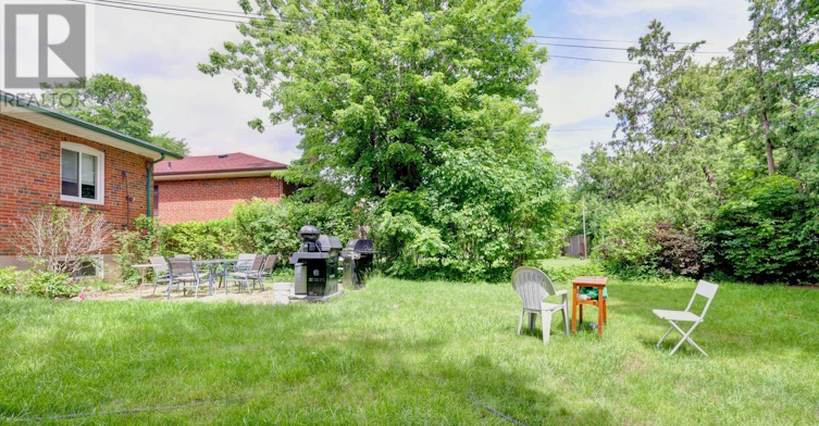 43 Firwood (Lower Crescent, Toronto, ON, M9B 2V9 - 24