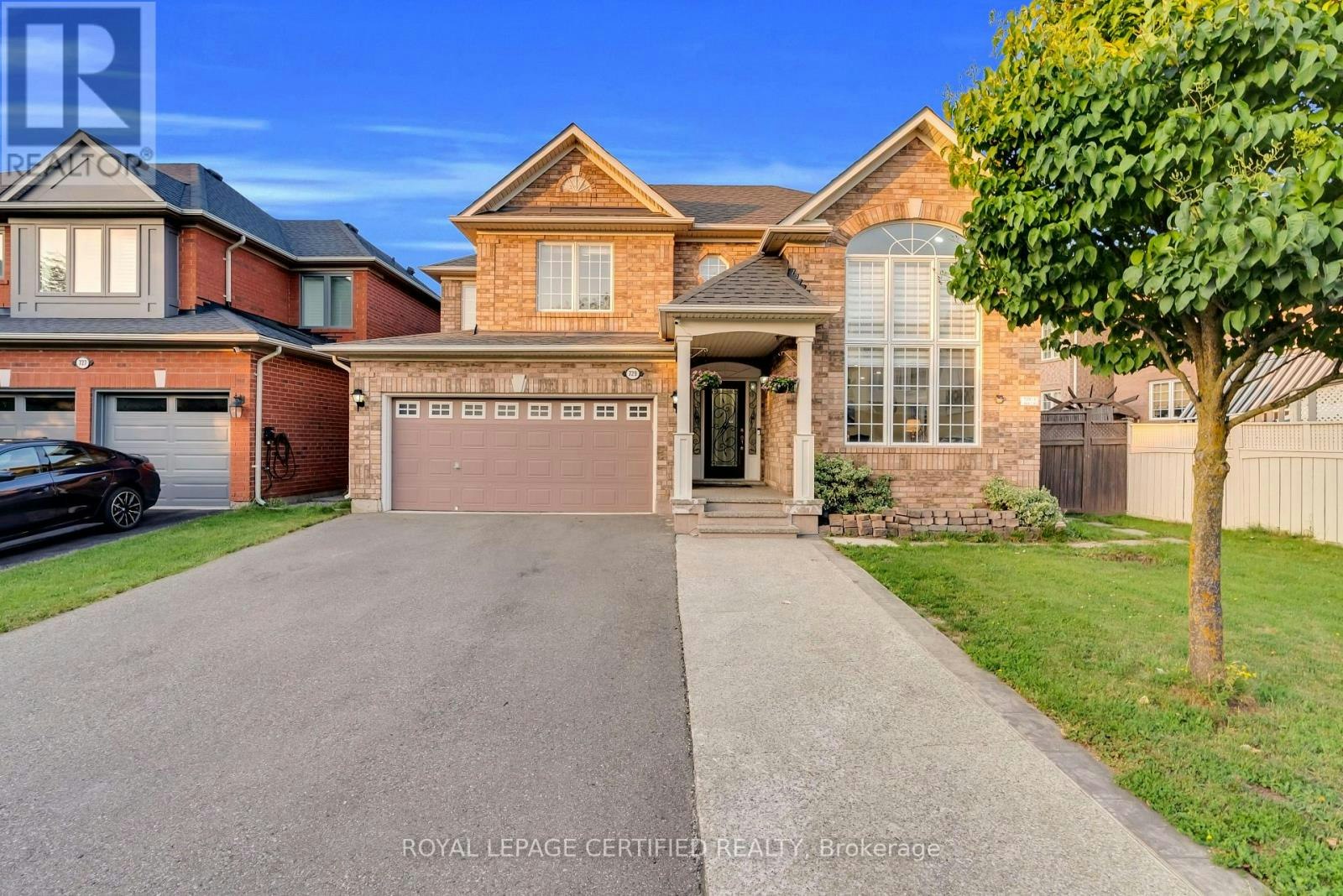 729 Turrell Crescent, Milton, ON, L9T 5L4
