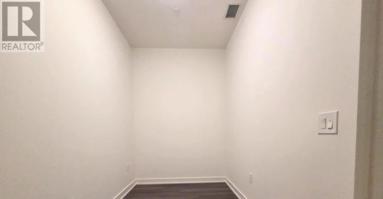 527-448 Burnhamthorpe Road W, Mississauga, ON, L5B 0R4 - 9