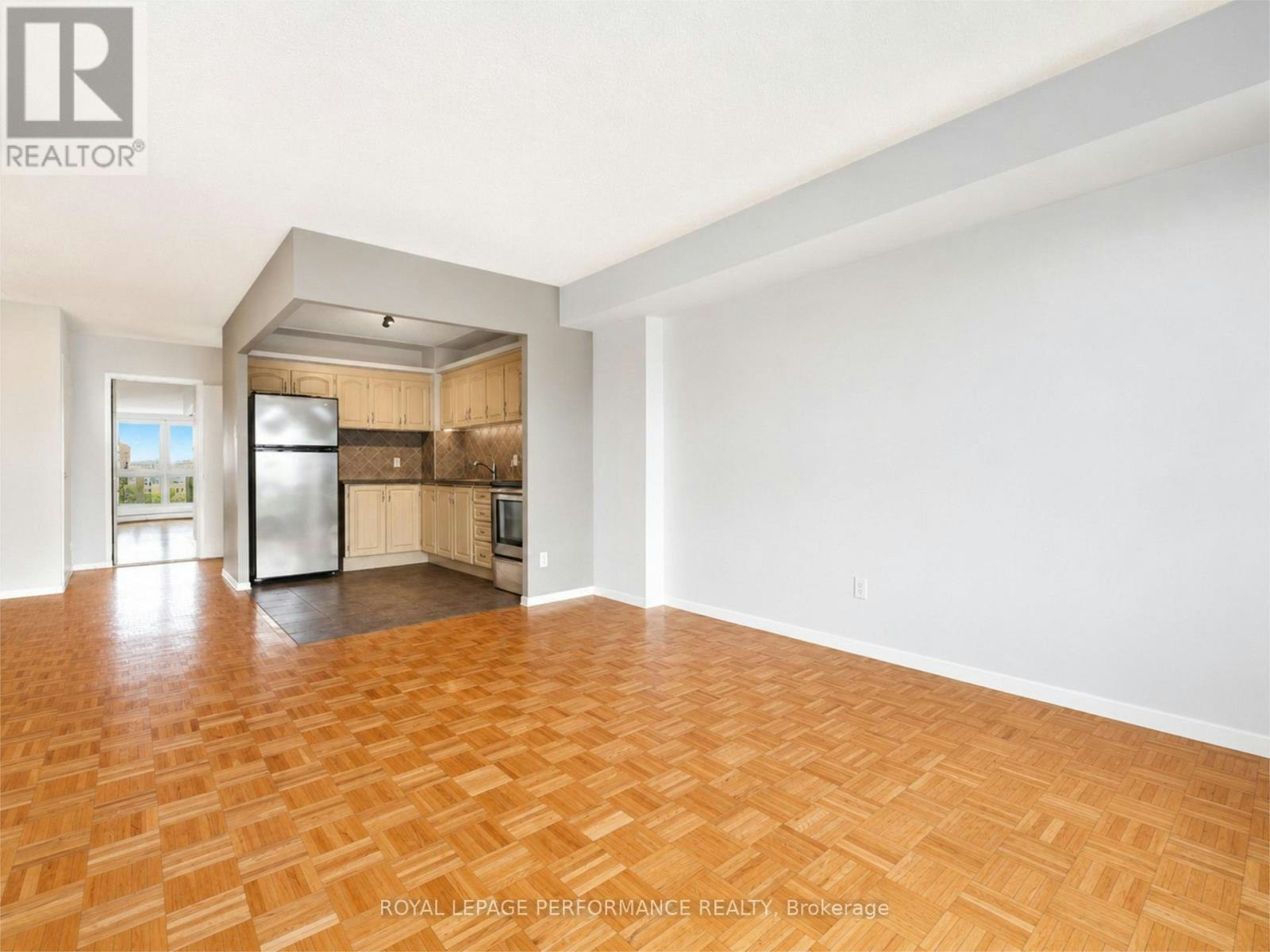 708 158c Mcarthur Avenue, Ottawa, ON, K1L 8E7 - 9
