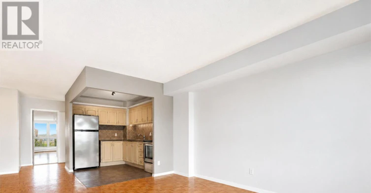 708 158c Mcarthur Avenue, Ottawa, ON, K1L 8E7 - 9