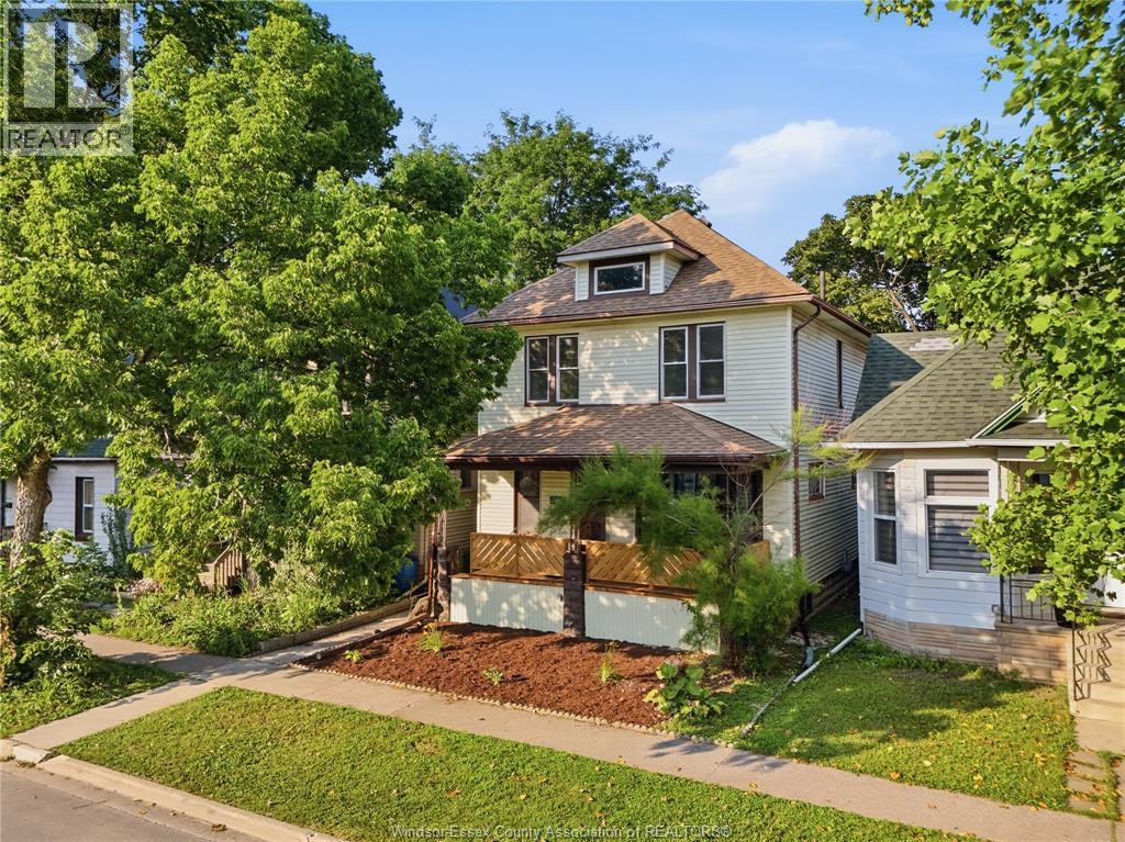 916 Lincoln Road, Windsor, ON, N8Y 2H2