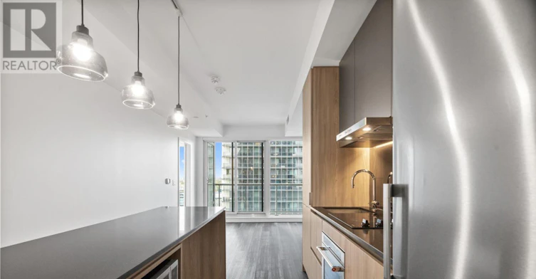 1611-11 Ordnance Street, Toronto, ON, M6K 0H4 - 5