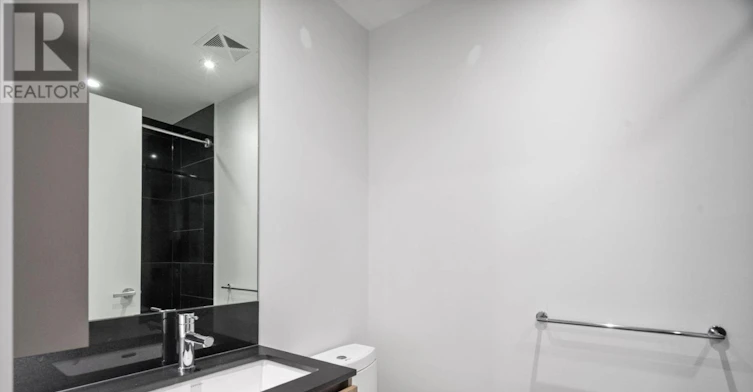 1611-11 Ordnance Street, Toronto, ON, M6K 0H4 - 16