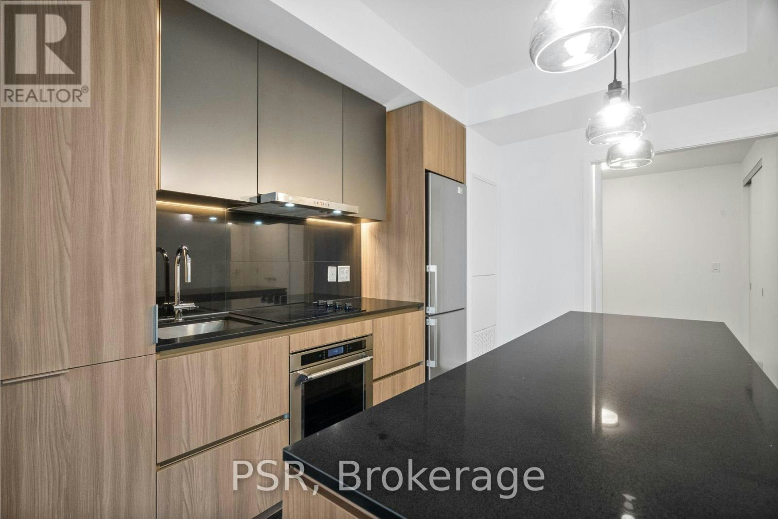 1611-11 Ordnance Street, Toronto, ON, M6K 0H4 - 4
