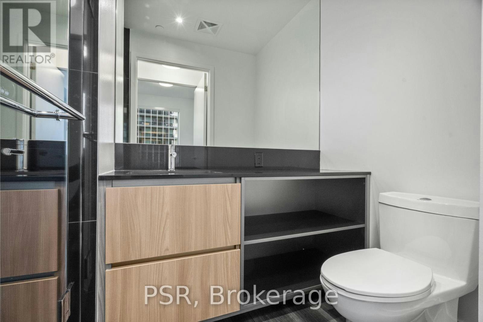 1611-11 Ordnance Street, Toronto, ON, M6K 0H4 - 11