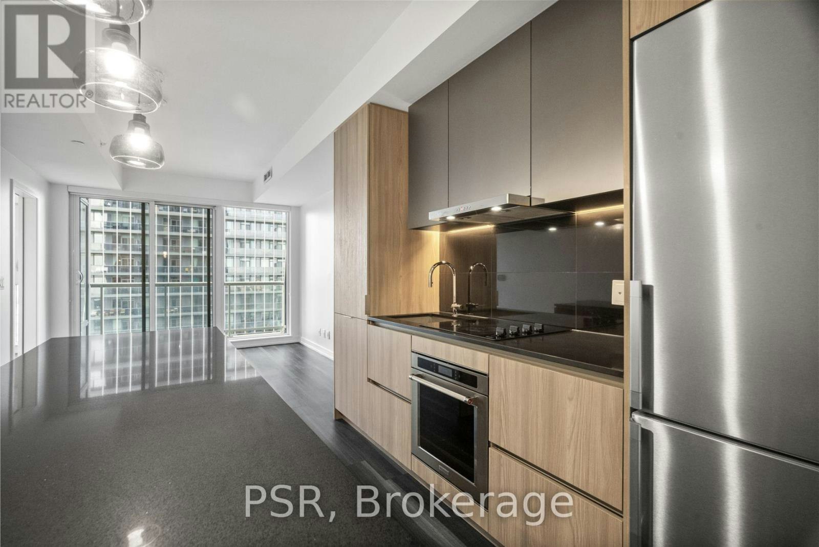 1611-11 Ordnance Street, Toronto, ON, M6K 0H4 - 3