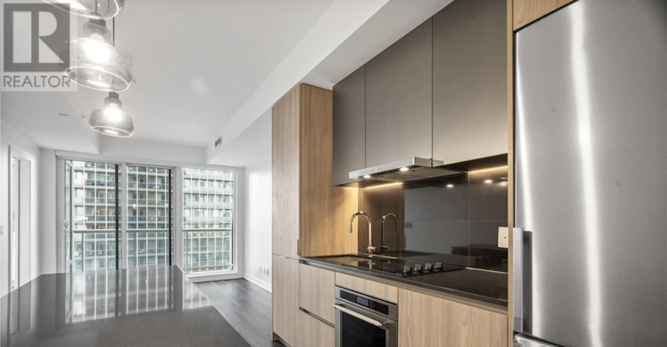 1611-11 Ordnance Street, Toronto, ON, M6K 0H4 - 3