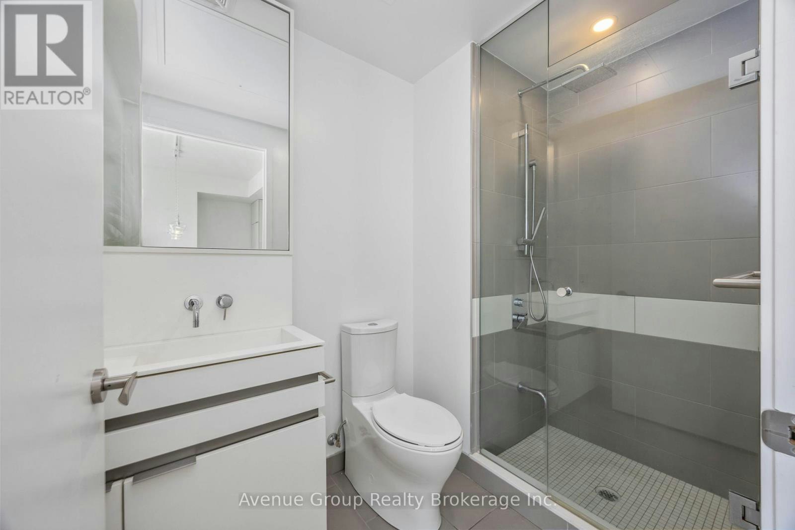 5713-197 Yonge Street, Toronto, ON, M5B 0C1 - 13