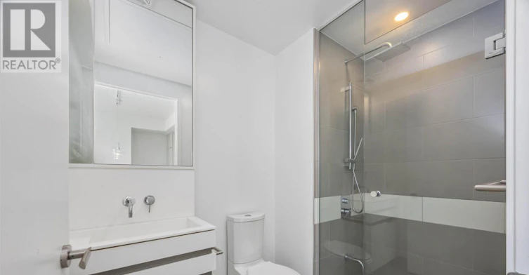 5713-197 Yonge Street, Toronto, ON, M5B 0C1 - 13