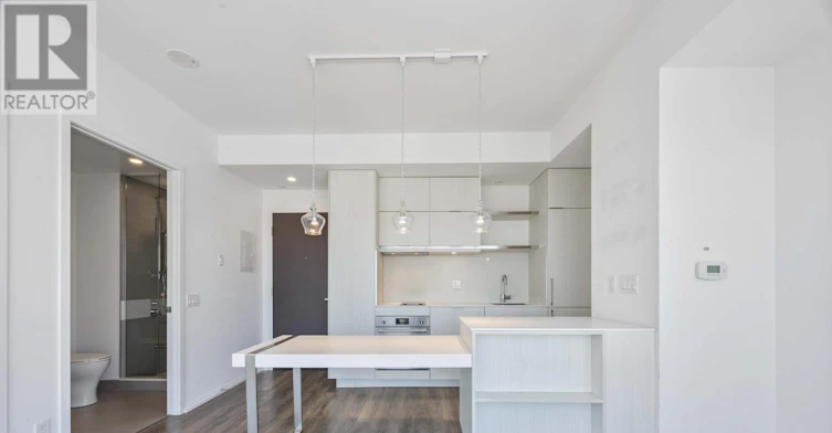 5713-197 Yonge Street, Toronto, ON, M5B 0C1 - 7