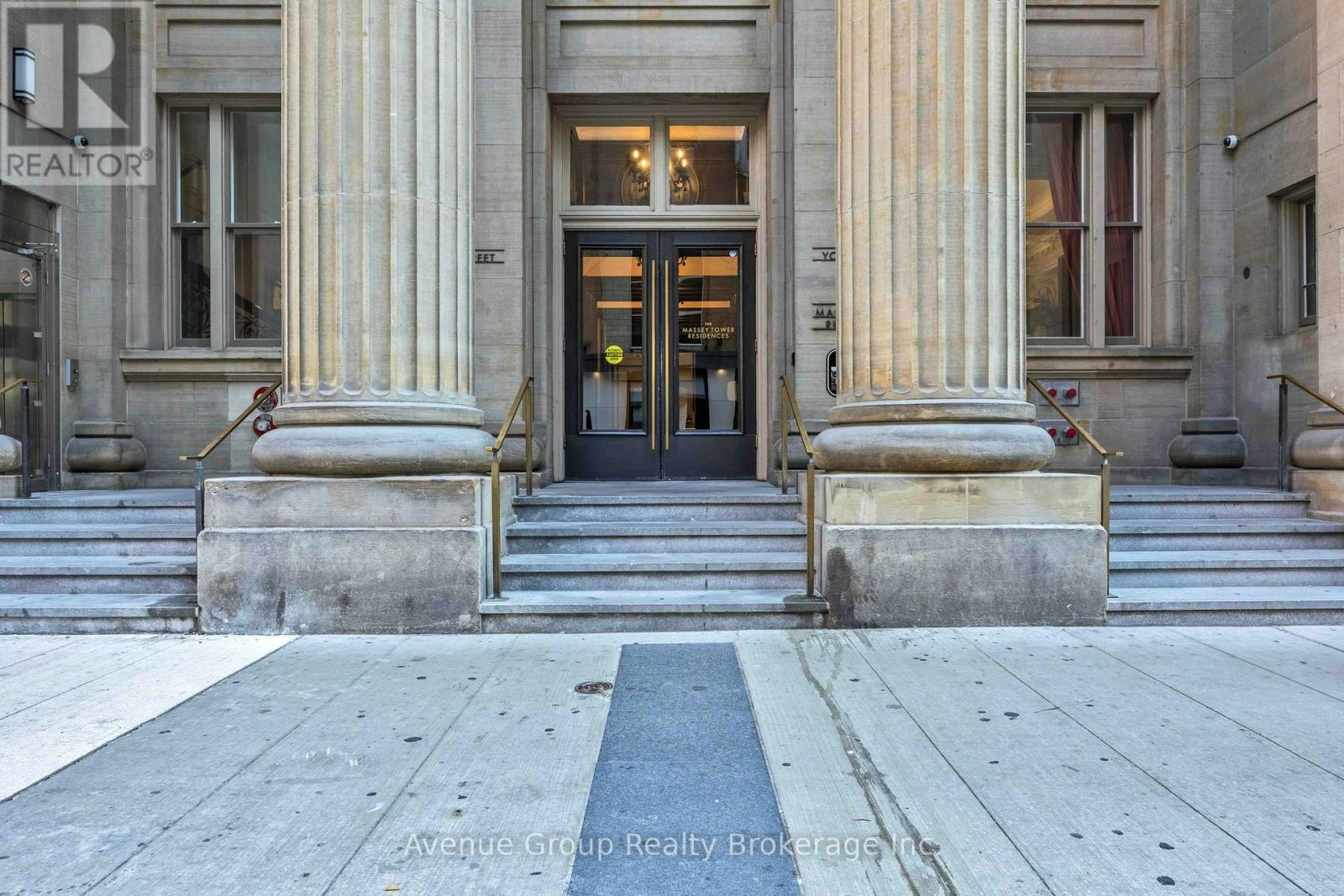 5713-197 Yonge Street, Toronto, ON, M5B 0C1 - 15
