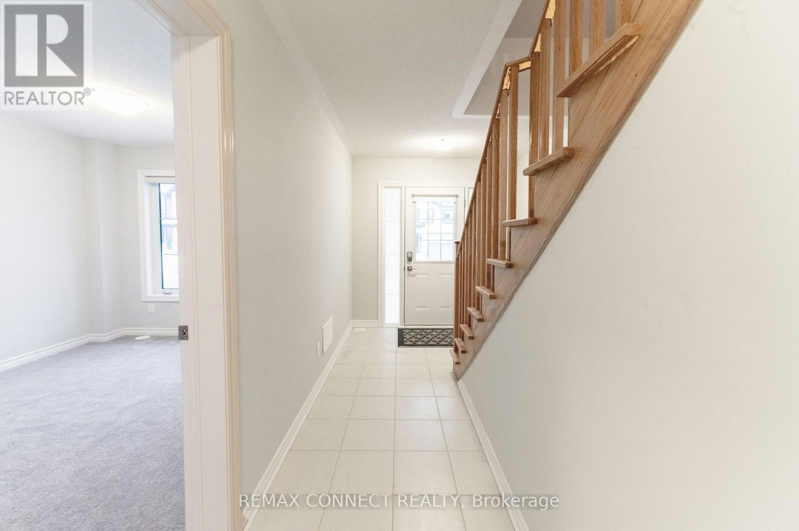 1028 Dyas Avenue, Oshawa, ON, L1H 8L7 - 2