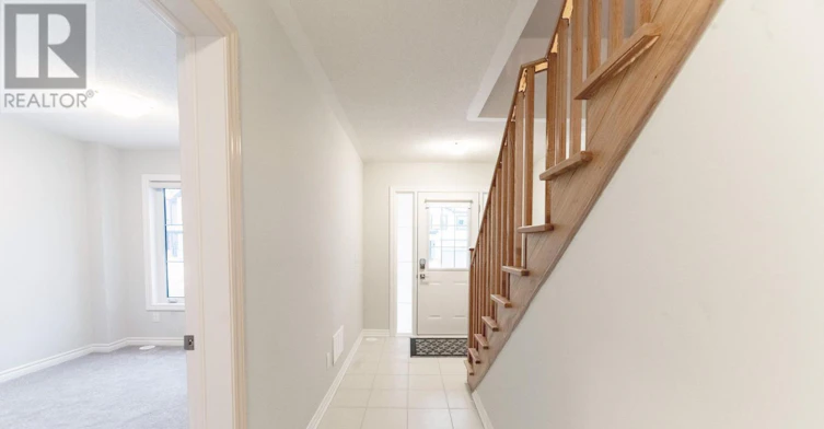 1028 Dyas Avenue, Oshawa, ON, L1H 8L7 - 2