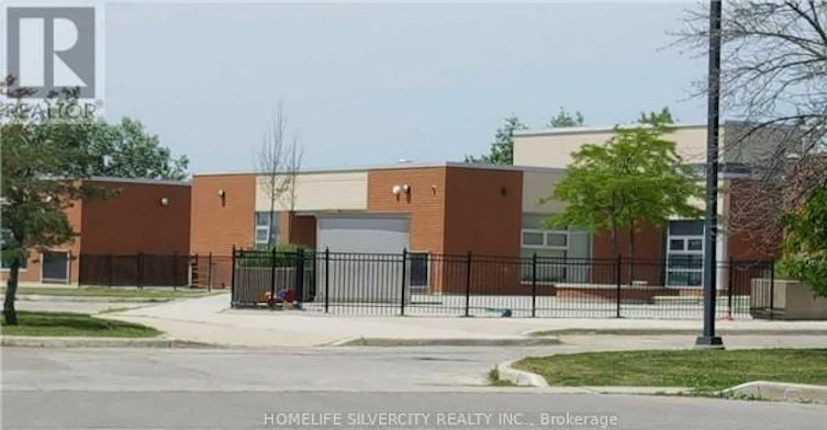 2-23 Claypine Trail, Brampton, ON, L6V 3L8 - 16