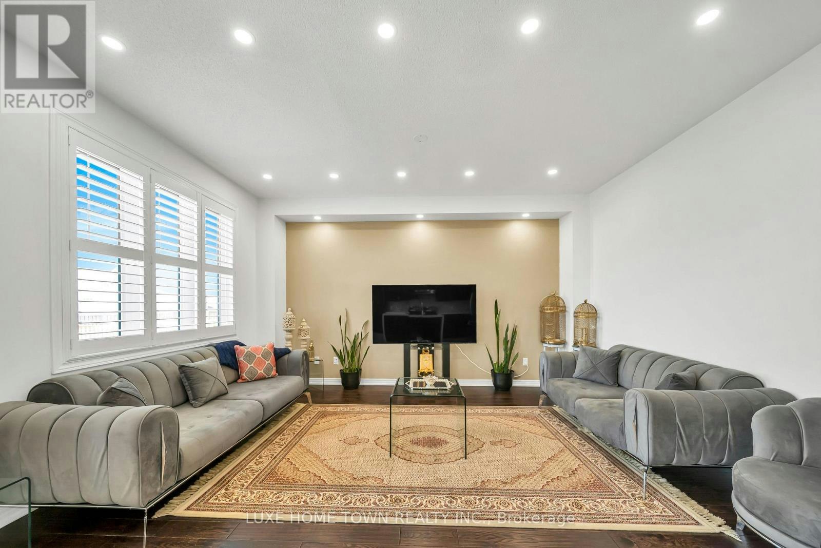 19 Findlay Way, Centre Wellington, ON, N1M 0A4 - 19