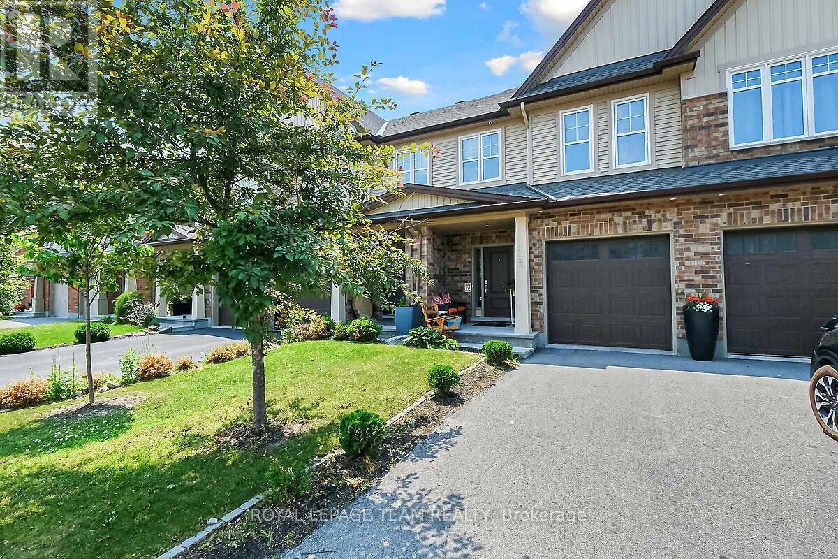 253 Fergus Crescent, Ottawa, ON, K2J 3L7
