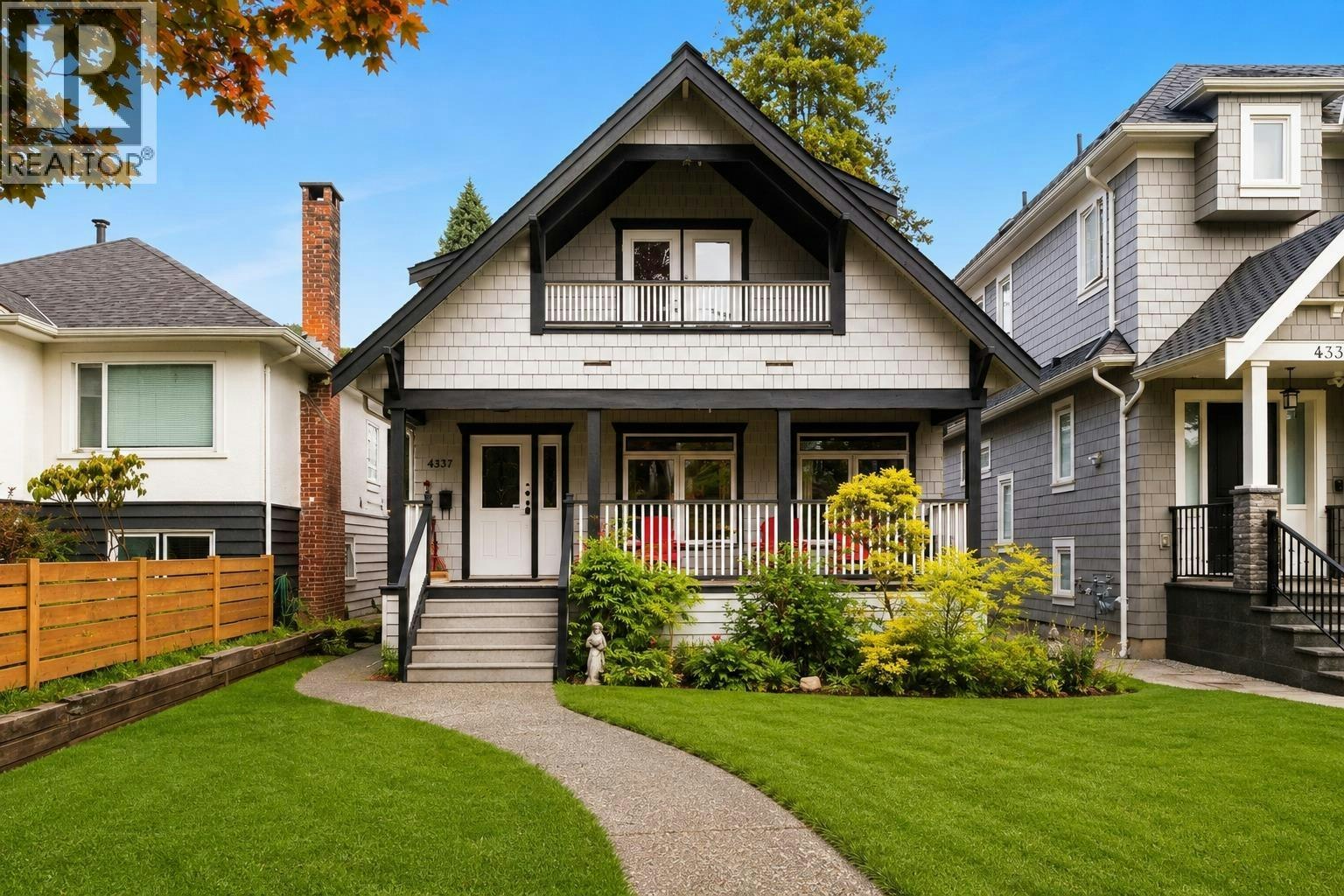 4337 W 15th Avenue, Vancouver, BC, V6R 3A9
