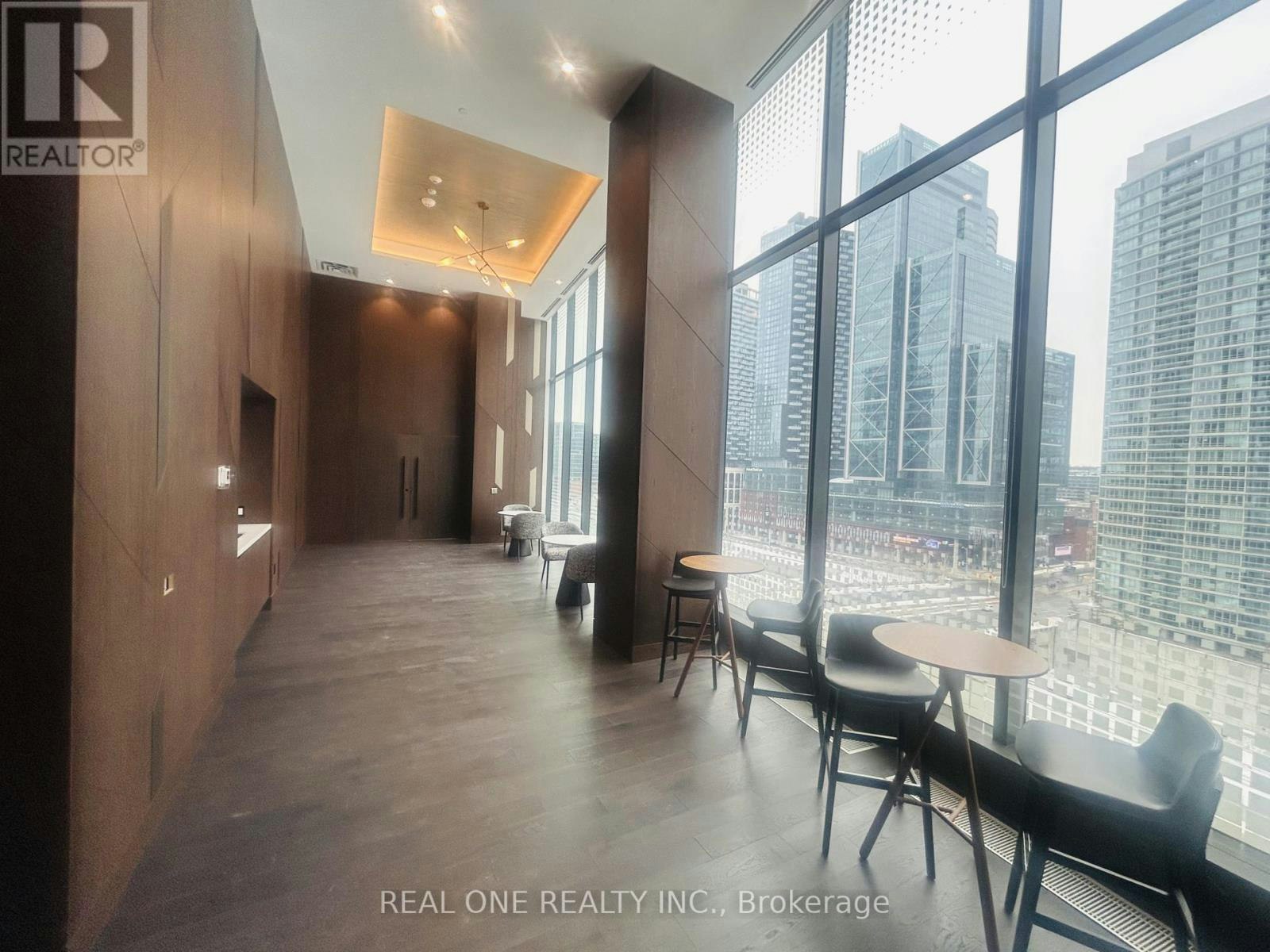 6905-1 Concord City Place Way, Toronto, ON, M5V 0X4 - 13