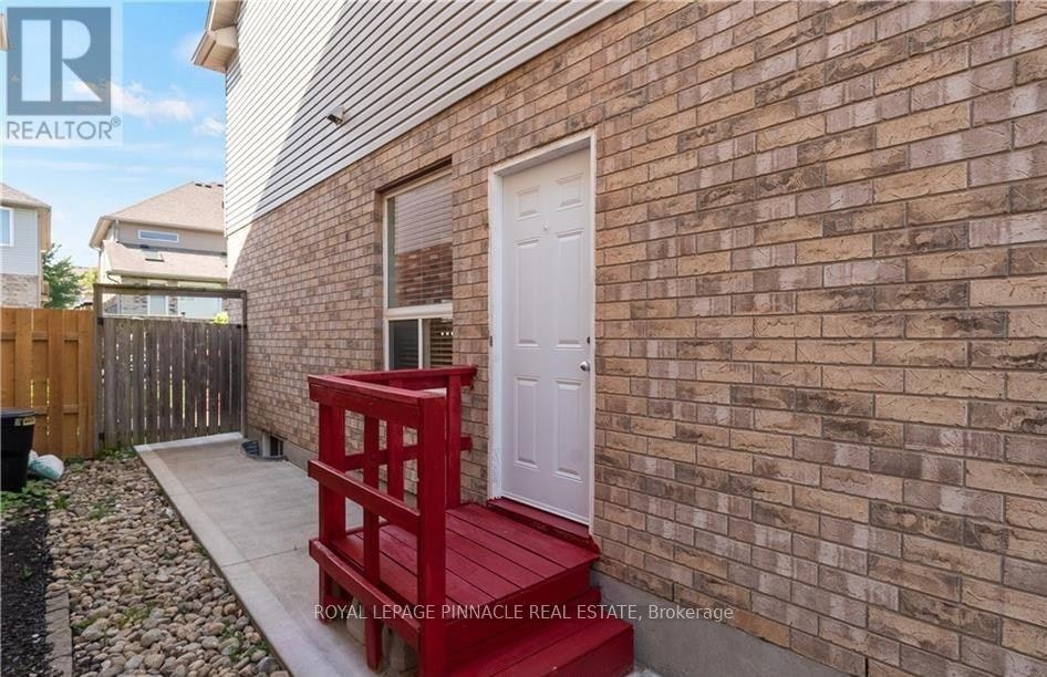LOWER-11 Frankfurt Street, Kitchener, ON, N2R 1T5 - 2