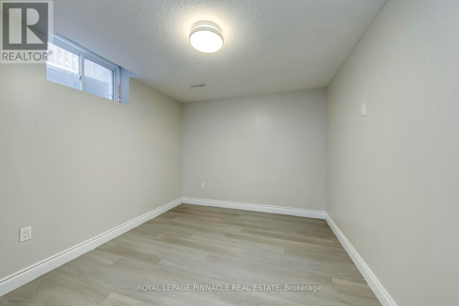 LOWER-11 Frankfurt Street, Kitchener, ON, N2R 1T5 - 15