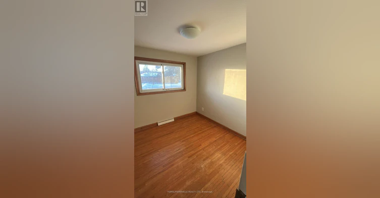 UPPER-26 Glengarry Road, St. Catharines, ON, L2T 2V2 - 3