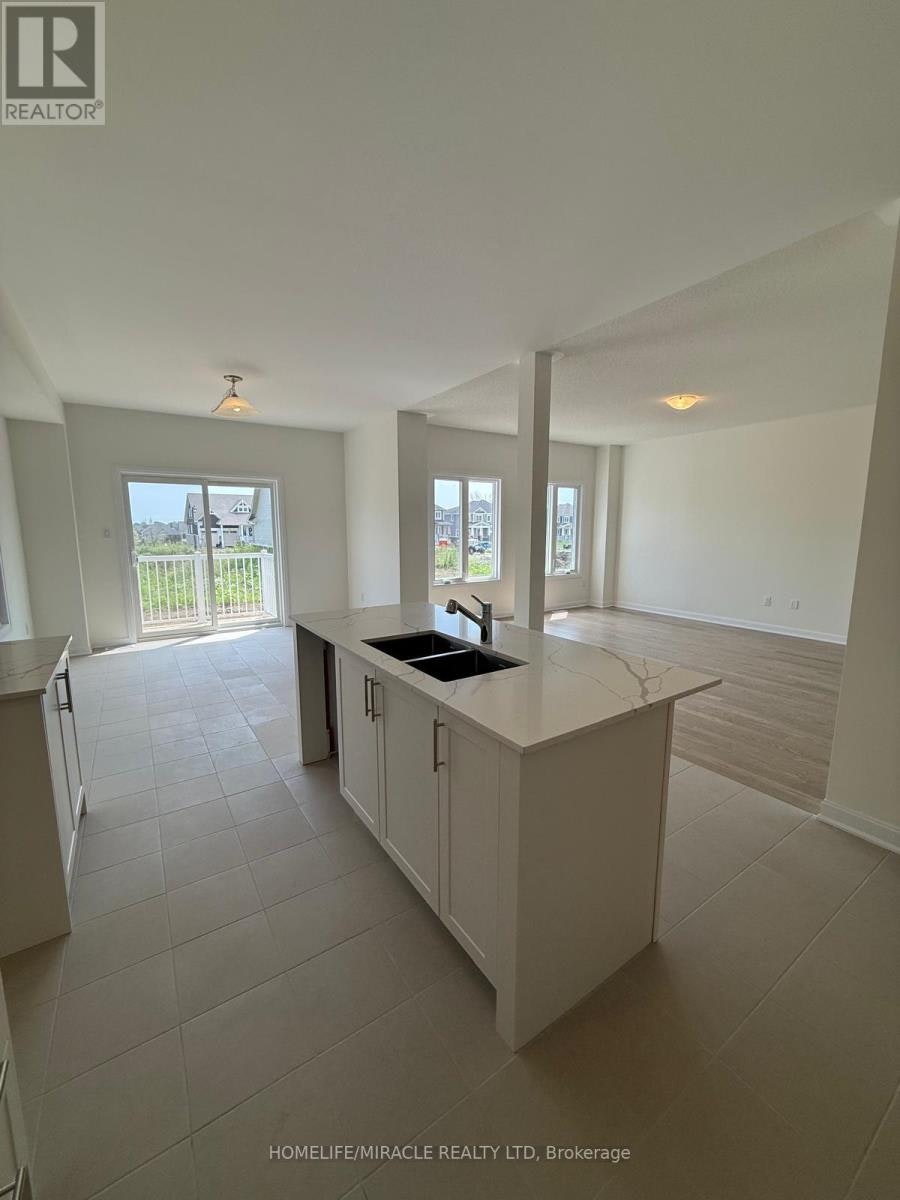 61 Royal Oak Crescent, Loyalist, ON, K0H 1G0 - 8