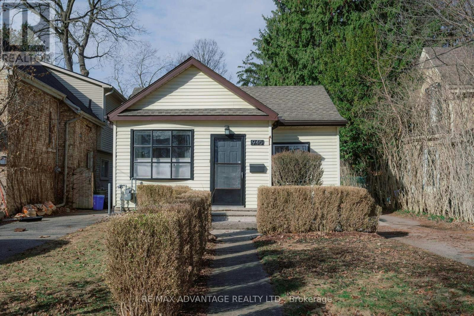 945 Colborne Street, London, ON, N6A 4A5