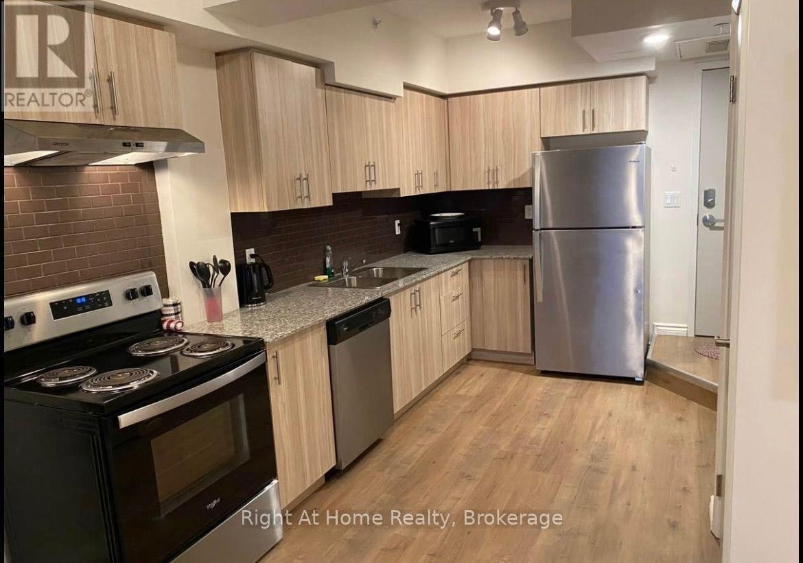 B602-275 Larch Street, Waterloo, ON, N2H 0J2 - 2