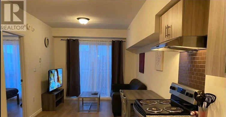 B602-275 Larch Street, Waterloo, ON, N2H 0J2 - 3