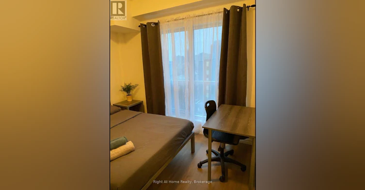 B602-275 Larch Street, Waterloo, ON, N2H 0J2 - 11