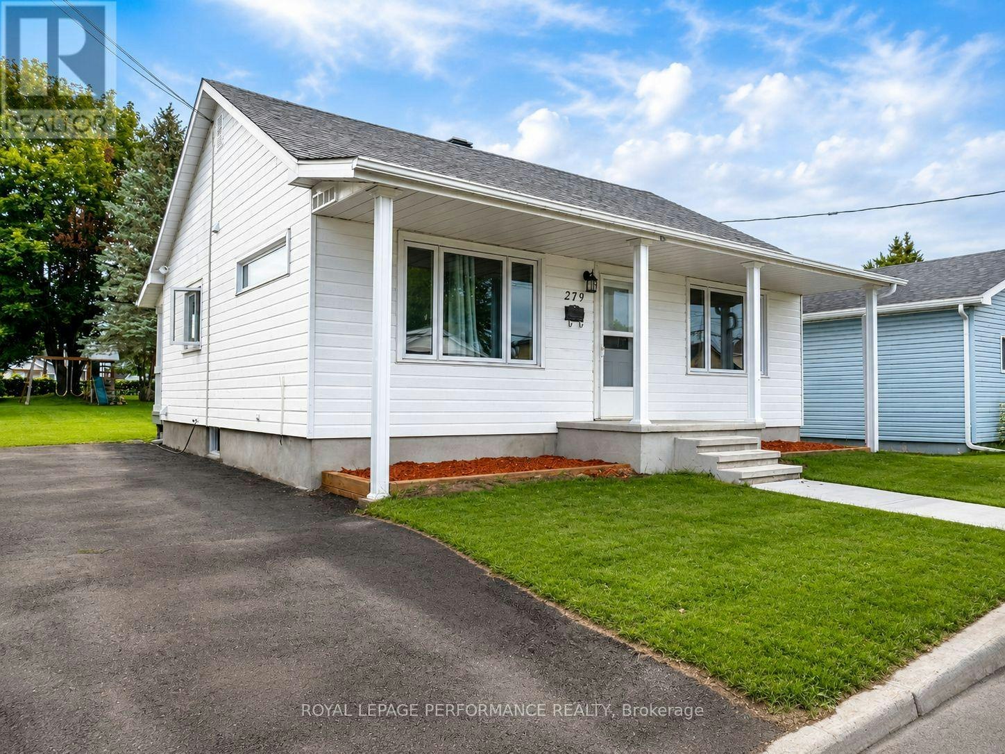 279 Catherine Street, Hawkesbury, ON, K6A 1Z7