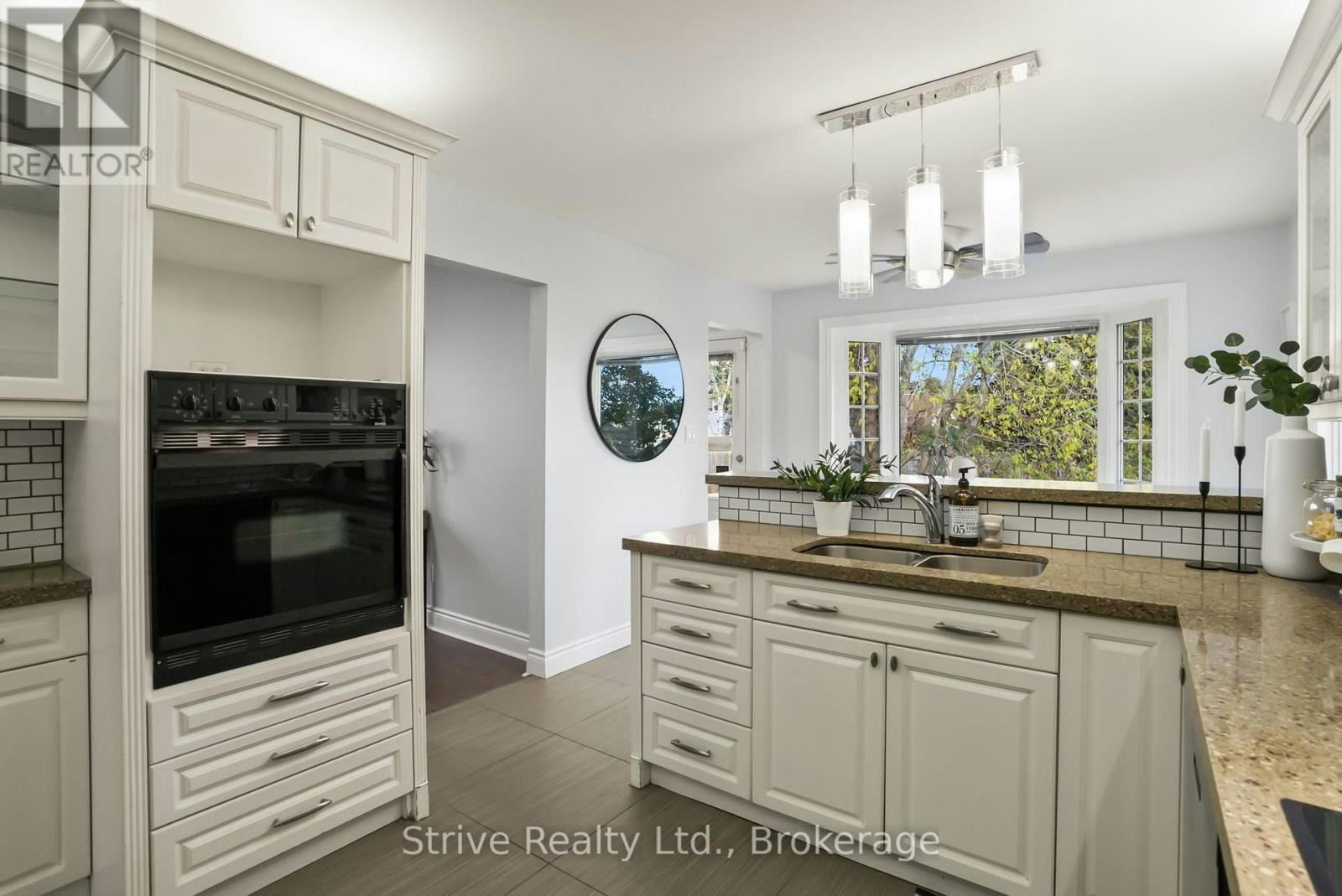 UPPER-23 Cherry Blossom Crescent, Clarington, ON, L1E 1G9 - 10