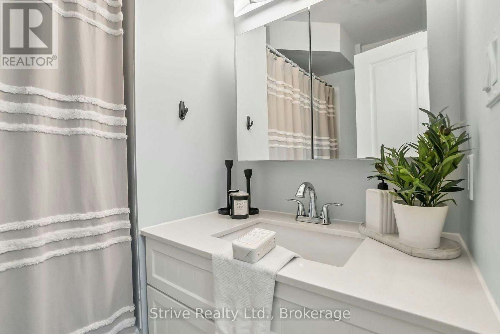 UPPER-23 Cherry Blossom Crescent, Clarington, ON, L1E 1G9 - 17
