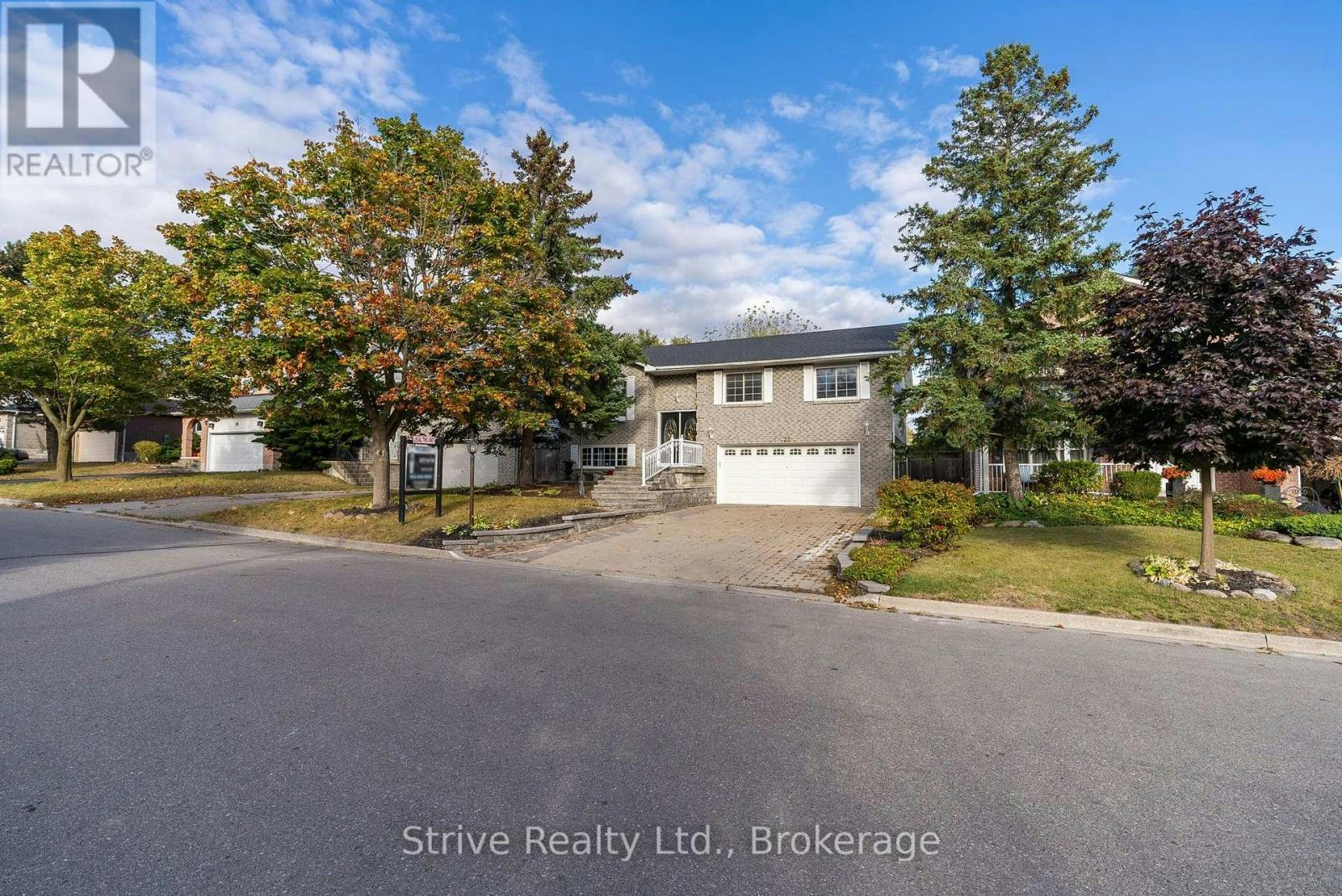 UPPER-23 Cherry Blossom Crescent, Clarington, ON, L1E 1G9 - 2