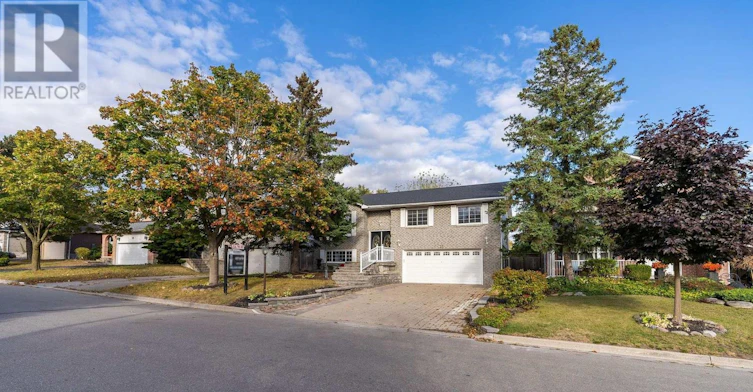UPPER-23 Cherry Blossom Crescent, Clarington, ON, L1E 1G9 - 2