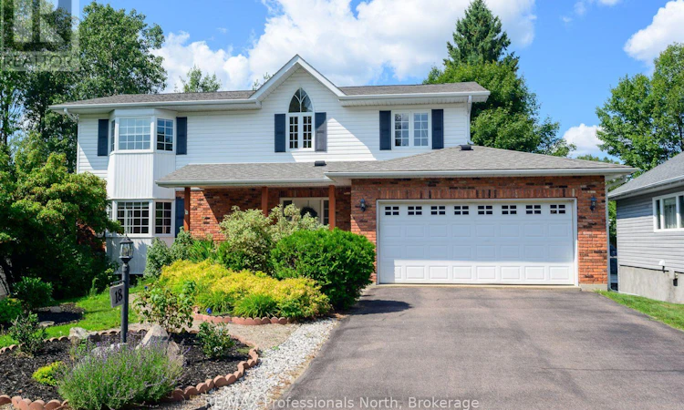 18 Heritage Crescent