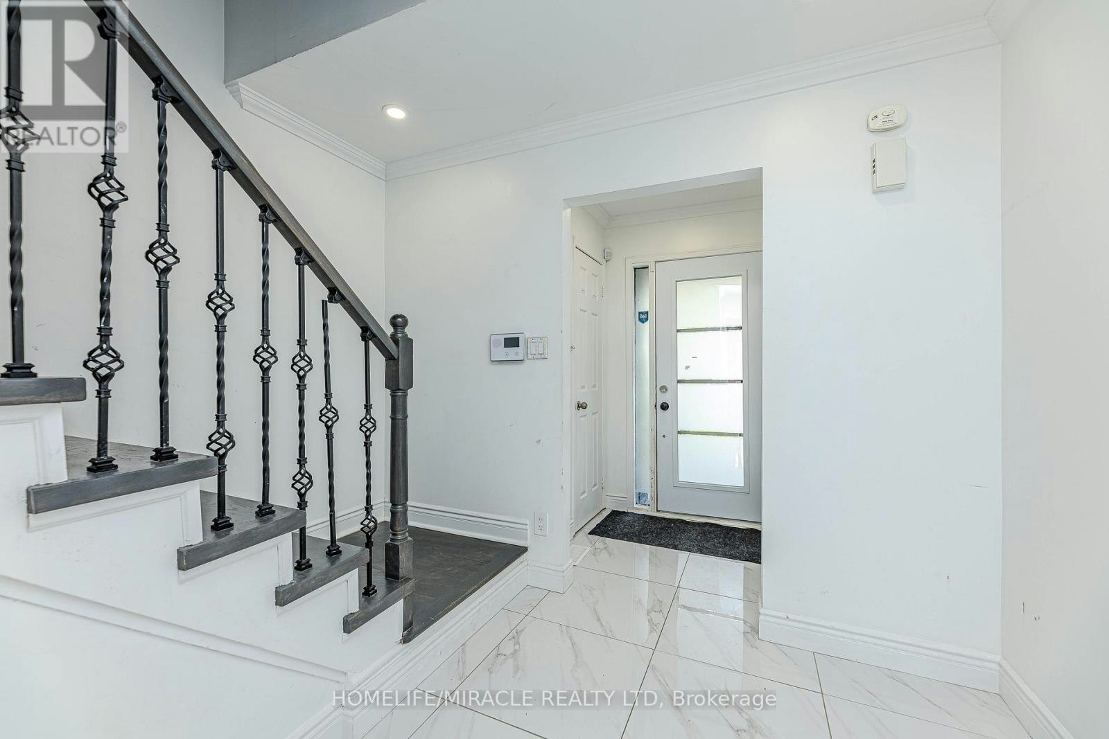 851 Bennett Court, Oshawa, ON, L1K 1V3 - 5