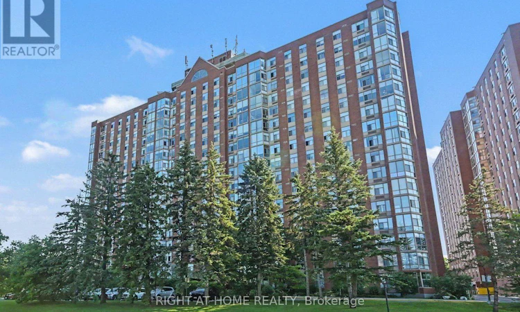 701-2759 Carousel Crescent N
