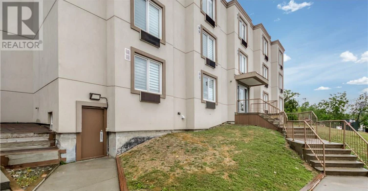 302-1755 Regent Street, Greater Sudbury, ON, P3E 3Z7 - 3