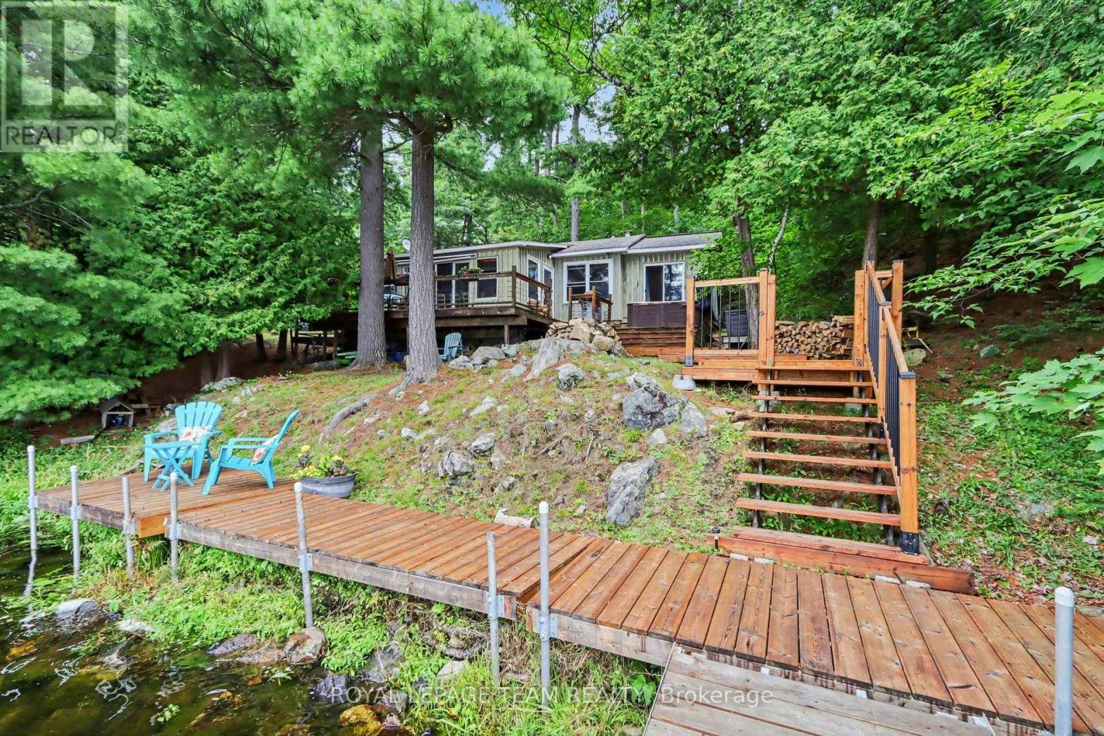 237 Bova Road, Toronto, ON, K7H 3C9