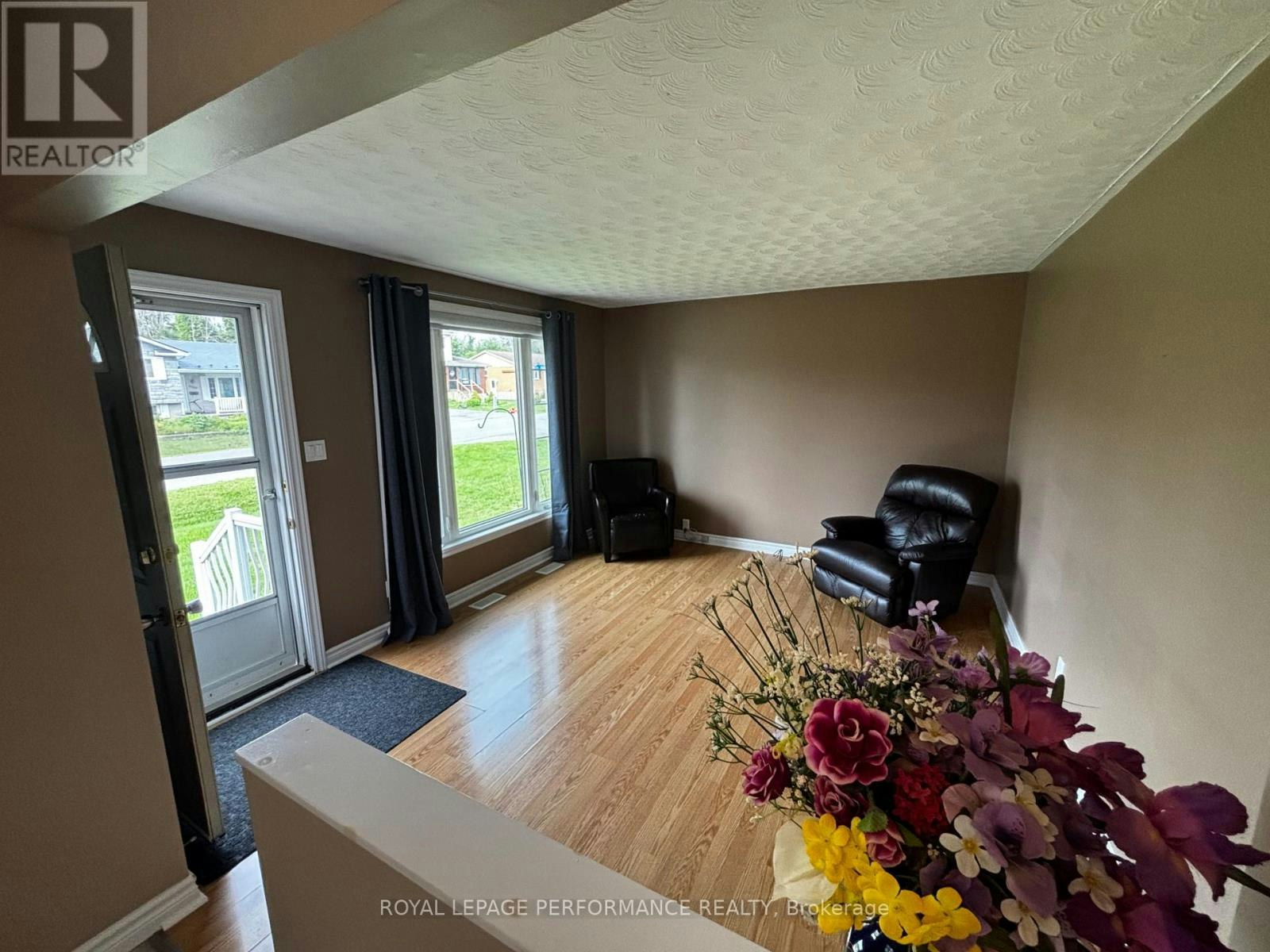 3013 Johnston Avenue, Cornwall, ON, K6K 1G8 - 2