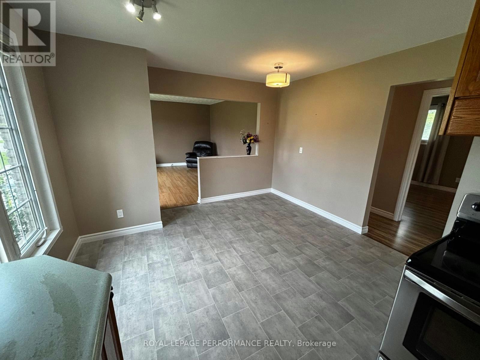 3013 Johnston Avenue, Cornwall, ON, K6K 1G8 - 8